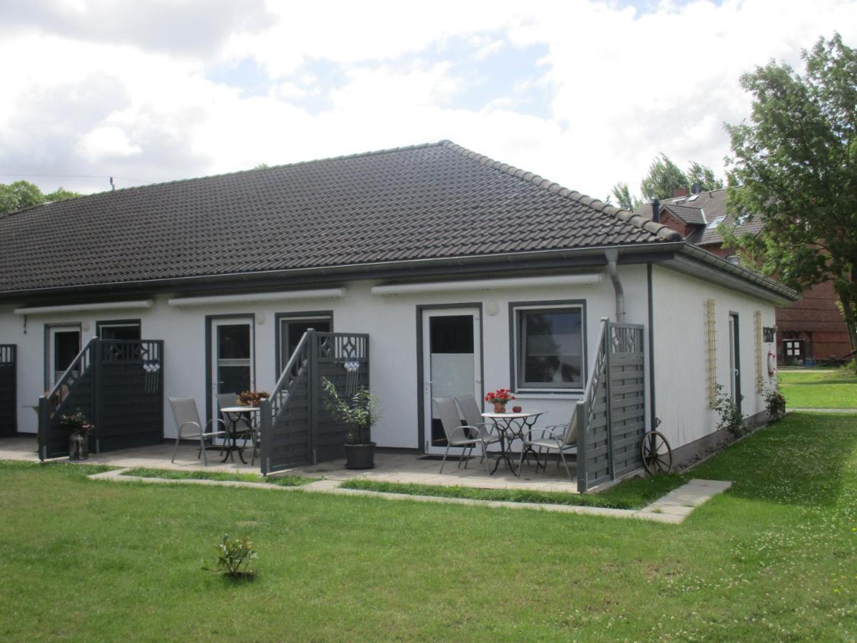 Fewo & Dz "Am Wald" Altheide Exterior photo